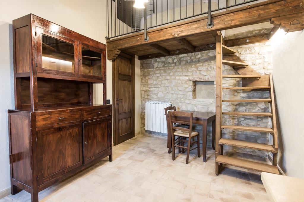 Domus In Castro Bed & Breakfast Montecchio  Rom bilde